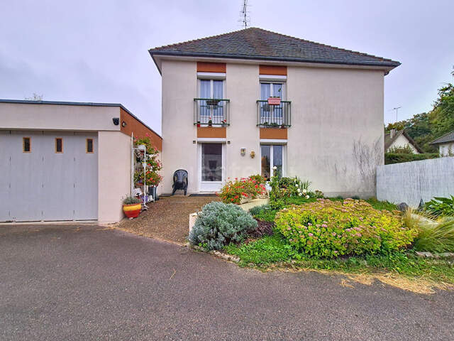 Appartement Lamorlaye 4 pièce(s) 79 m2 — photo du bien