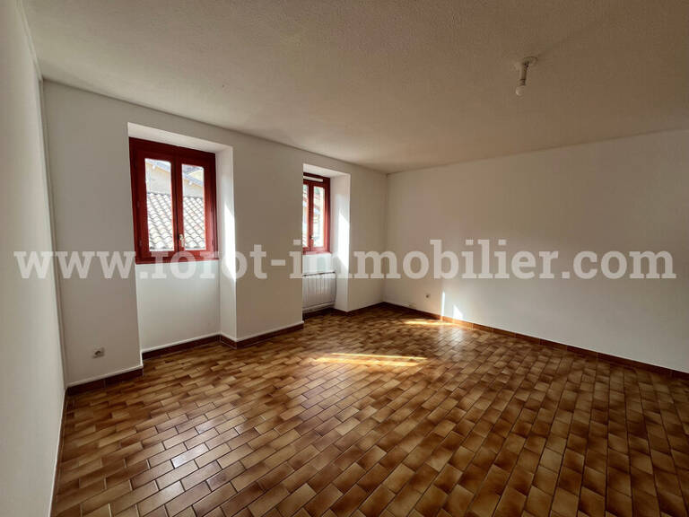 T2 — photo 1