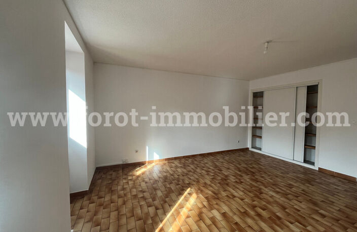 T2 — photo 2
