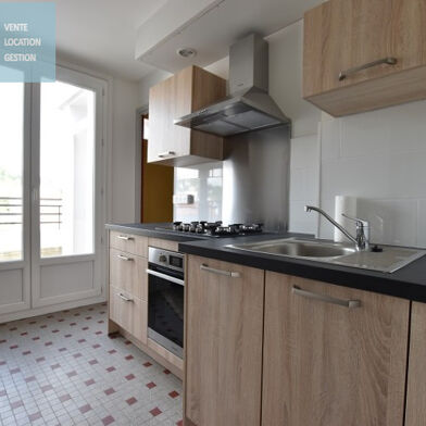 Appartement 3 pièces 681 €