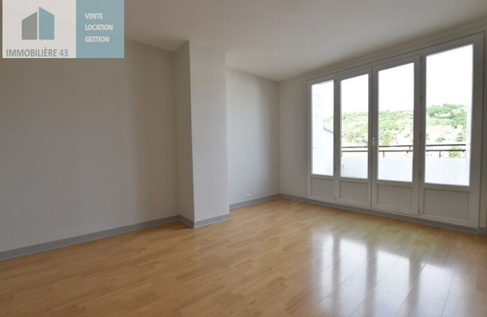 APPARTEMENT F3 + TERRASSE LE PUY EN VELAY - 3 pièce(s) - 71.18 m2 — photo 2