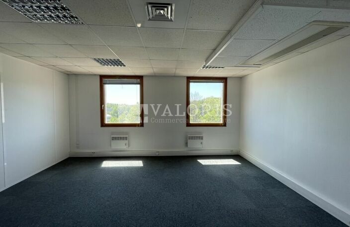 BUREAUX à VENDRE — photo 3