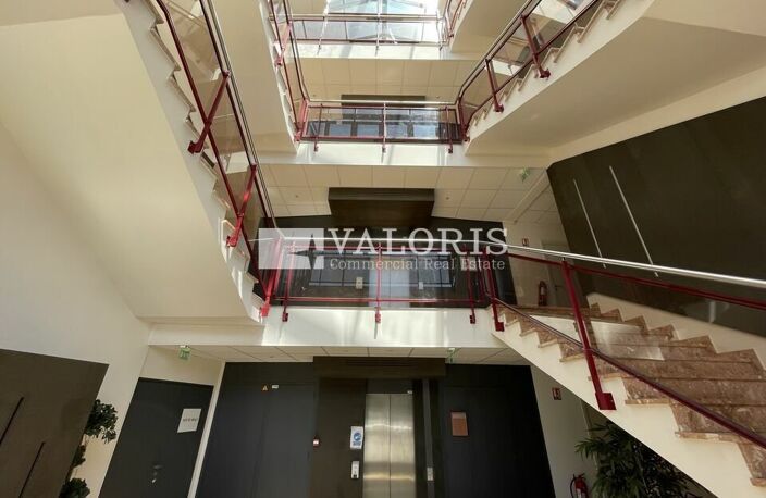 BUREAUX à VENDRE — photo 3