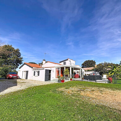 Maison 5 pièces 397000 €