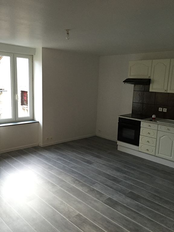 Appartement  T2 à louer Sévérac-le-Château 12150