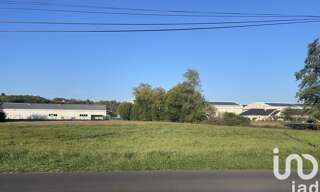 Terrain  5487 m² à vendre à Vars-sur-Roseix (19130)