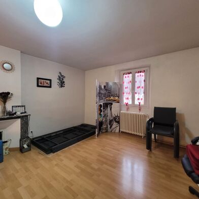 Appartement 4 pièces 650 €