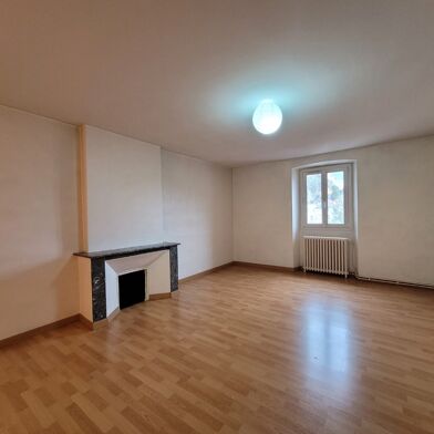 Appartement 4 pièces 650 €