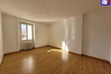 Appartement 4 pièces 650 €