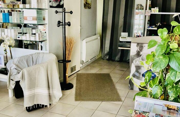 Vente Boutique/Local commercial 73 m&sup2; — photo 3