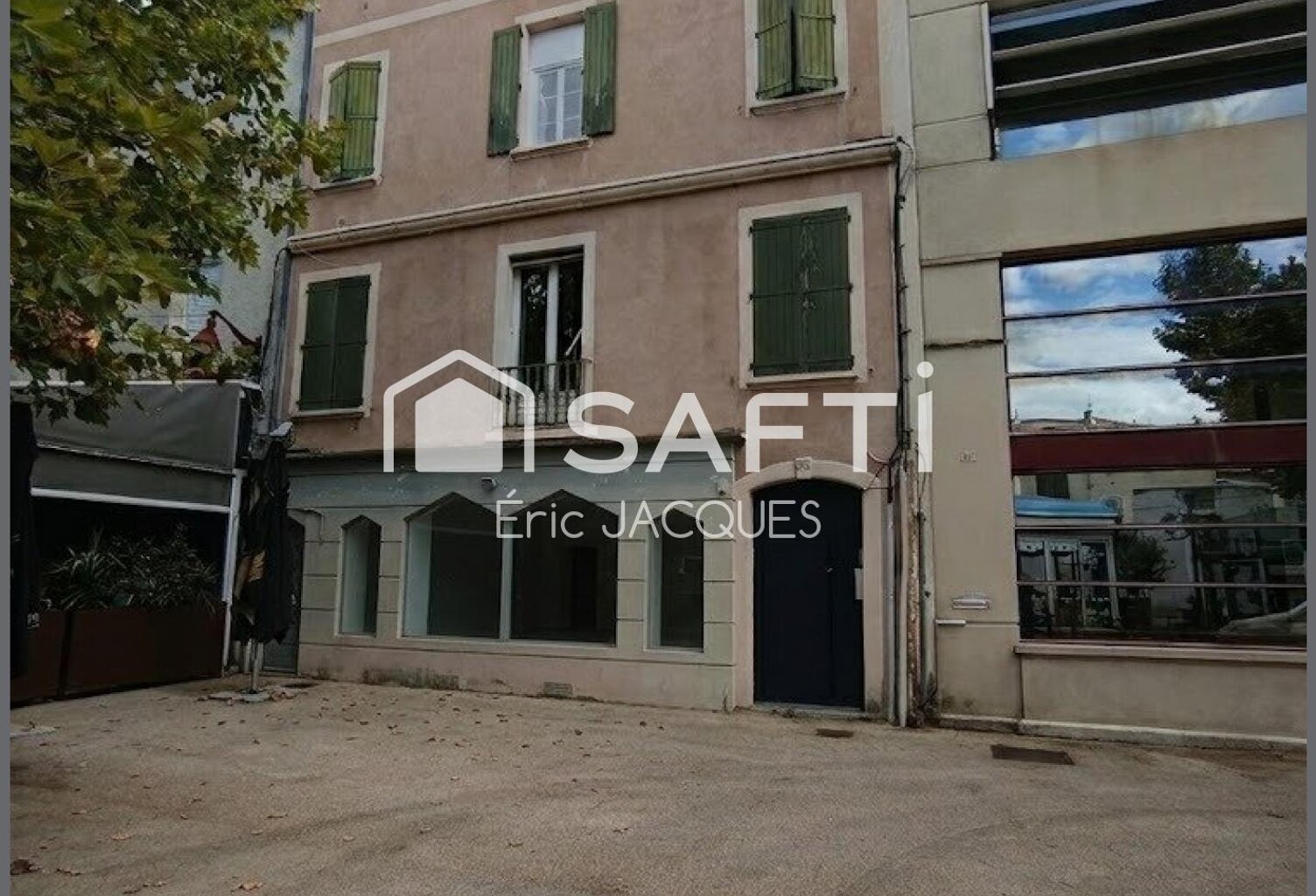 Immeuble de rapport 580 m²  Hyper centre d'Alès — photo 1