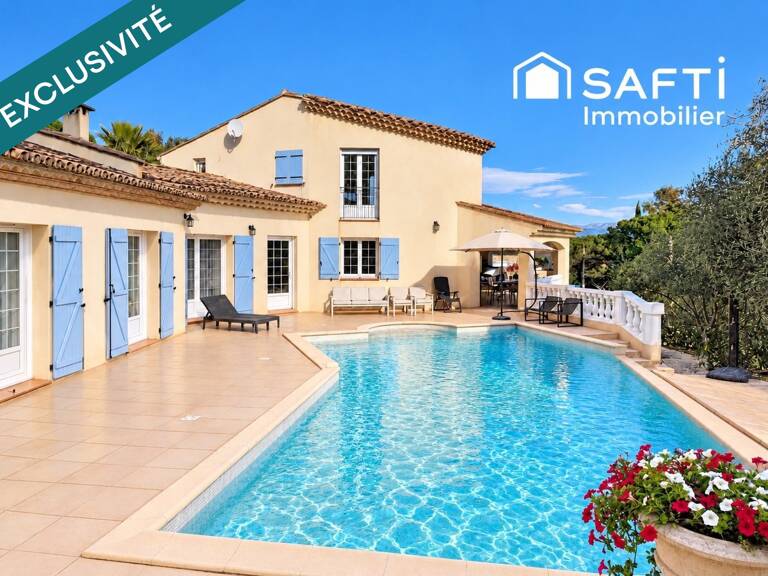 Villa familiale 205 m² avec piscine et triple garage à Saint-Aygulf — photo 1