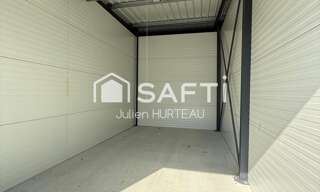 Garage  28 m² à vendre à Aiffres (79230)