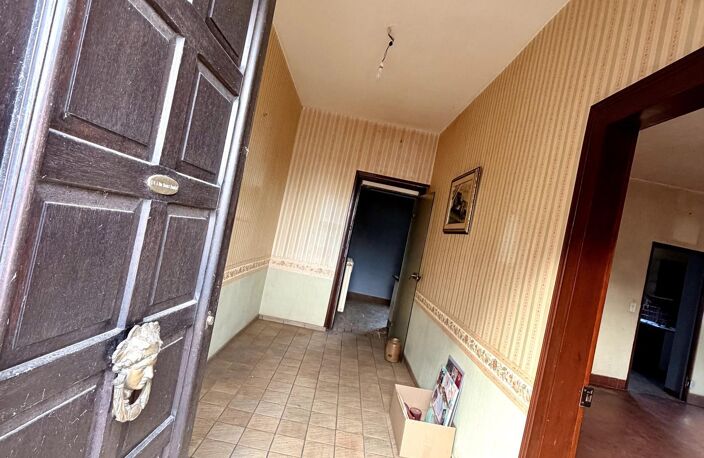 Enorme potentiel pour cette maison d'environ 220m2 habitable — photo 3