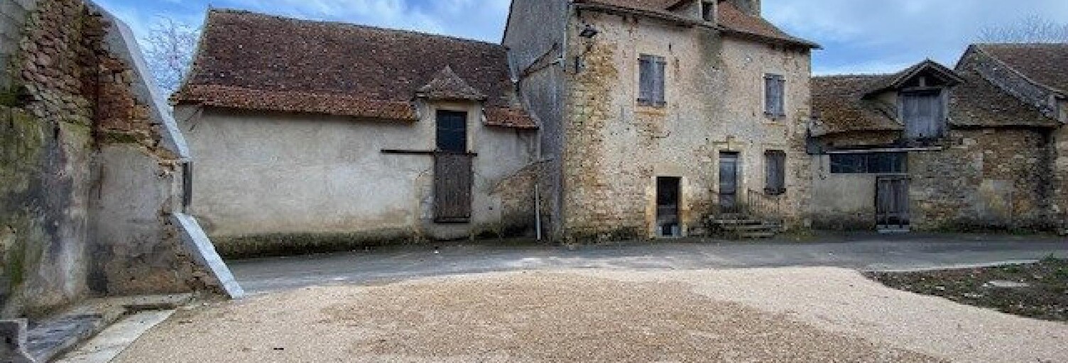 Maison 5 Pièces 158 m² à vendre à Sainte-Croix (12260)