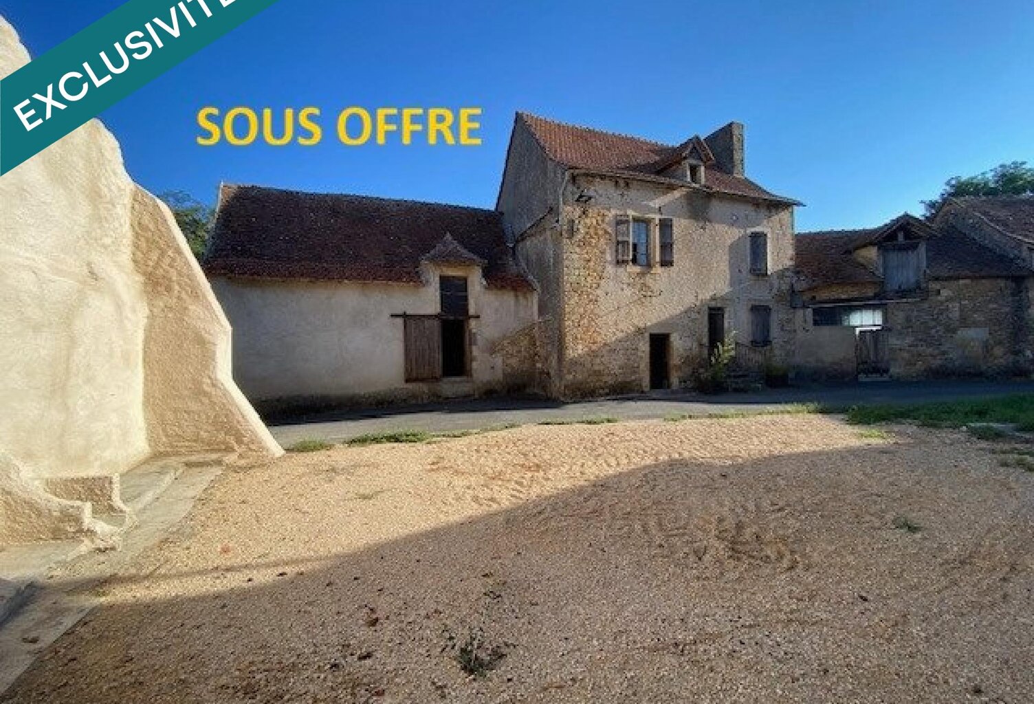 Ste CROIX - Maison 158 m² à restaurer avec hangar 48 m² — photo 1