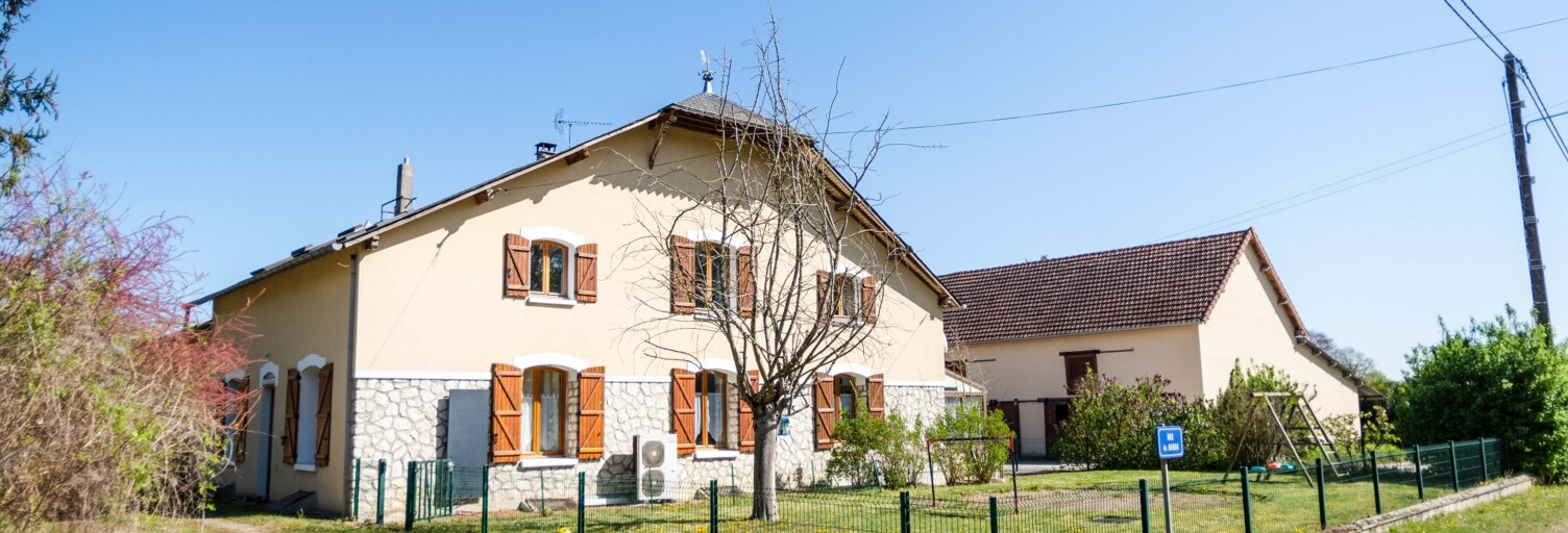 Maison 11 Pièces 267 m² à vendre à Solterre (45700)