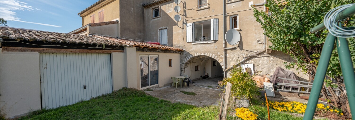 Immeuble  148 m² à vendre à Lussas (07170)