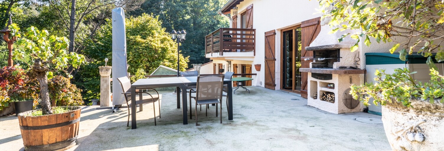 Maison 4 Pièces 98 m² à vendre à Saint-Genest-Lerpt (42530)