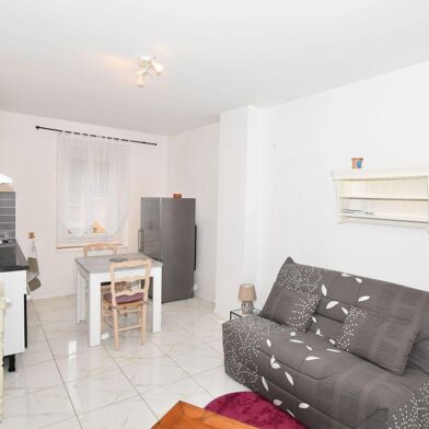 Maison 5 pièces 100000 €