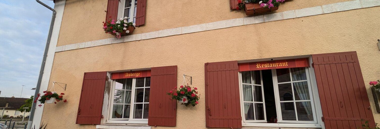 Commerce  343 m² à vendre à Échourgnac (24410)