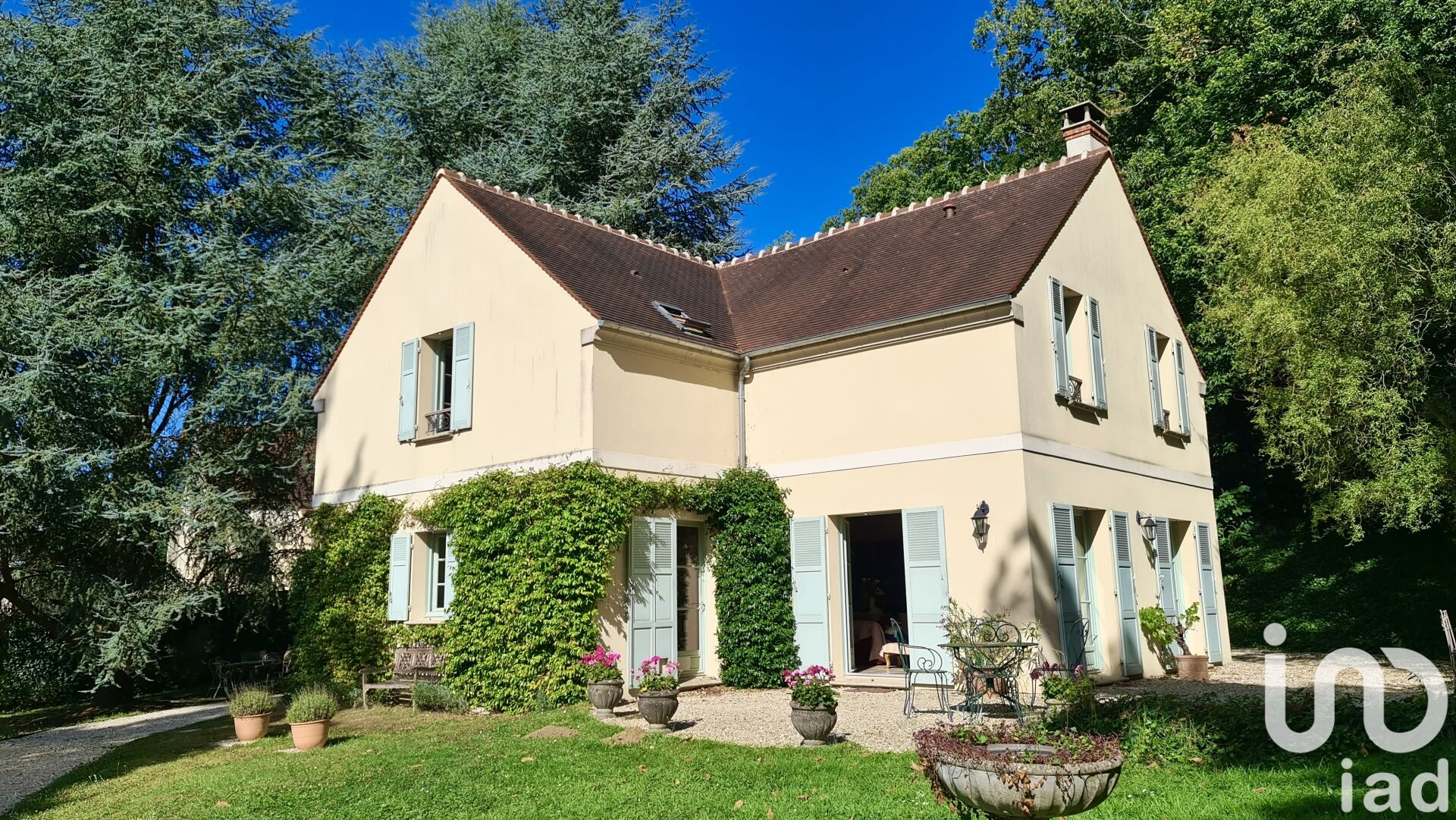 Bethemont-la-Foret - 189m² - 6p. - 3ch.