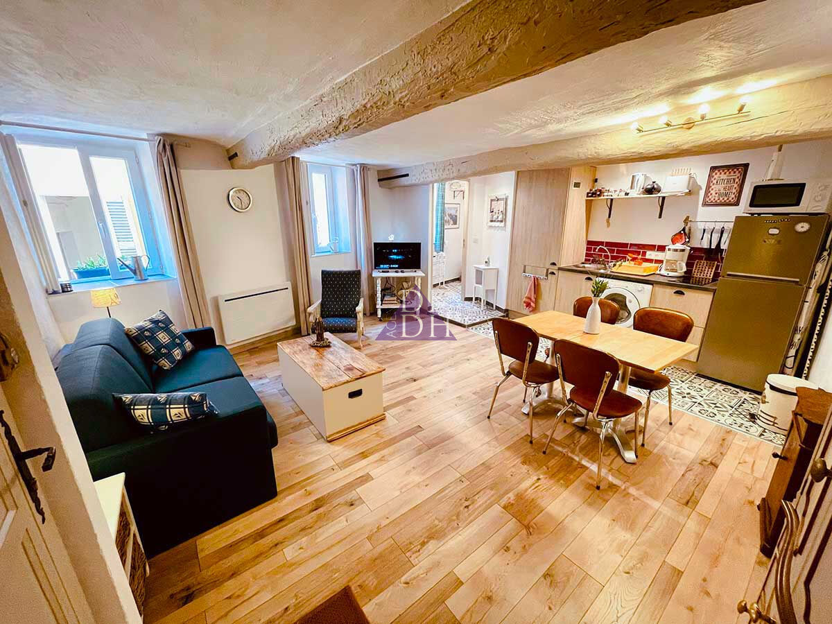 Appartement  T1 à louer Hyères 83400