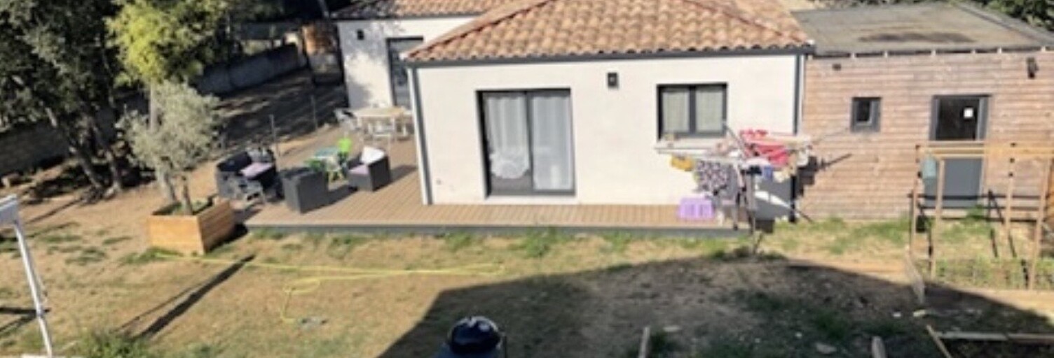 Maison 4 Pièces 112 m² à vendre à Saint-Quentin-la-Poterie (30700)