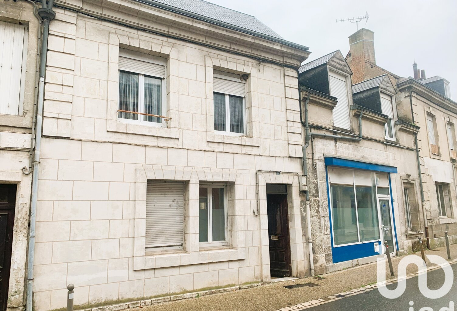 Vente Immeuble 230 m&sup2; — photo 1