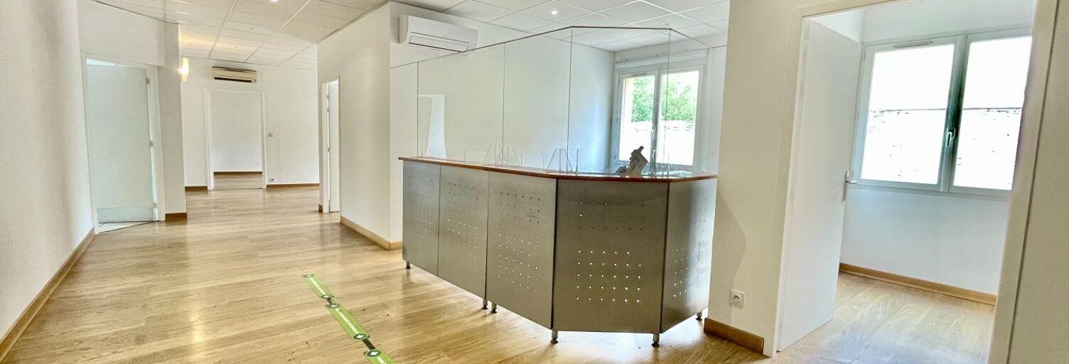 Commerce  205 m² à vendre à Lunel (34400)