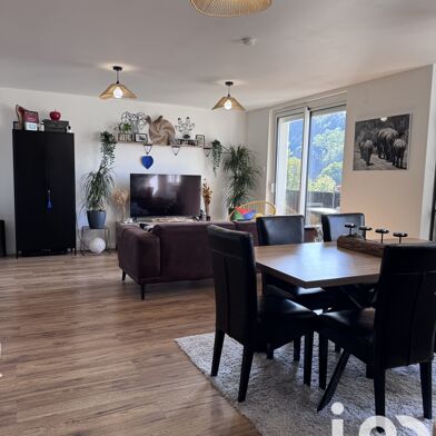 Appartement 3 pièces 169400 €