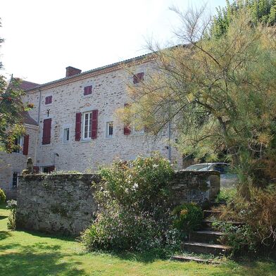 Maison 9 pièces 319288 €