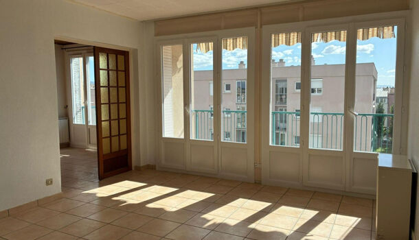 Appartement 4 pièces  à louer Guilherand-Granges 07500