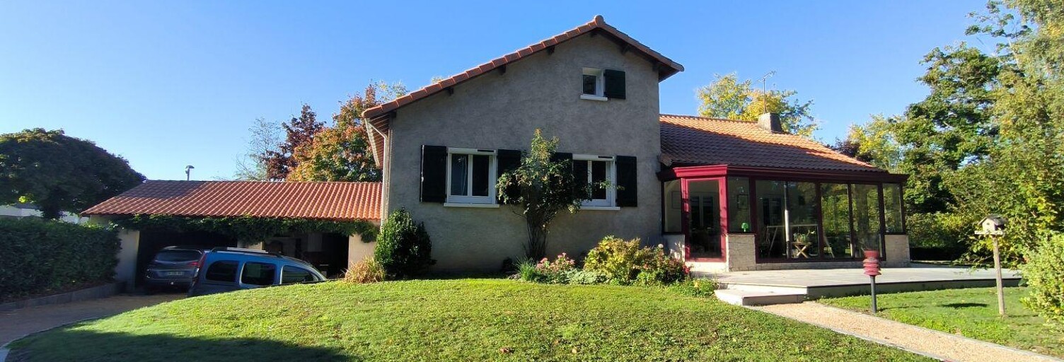 Maison 7 Pièces 140 m² à vendre à Sèvres-Anxaumont (86800)