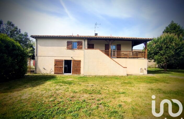Vente Maison/villa 7 pièces — photo 2