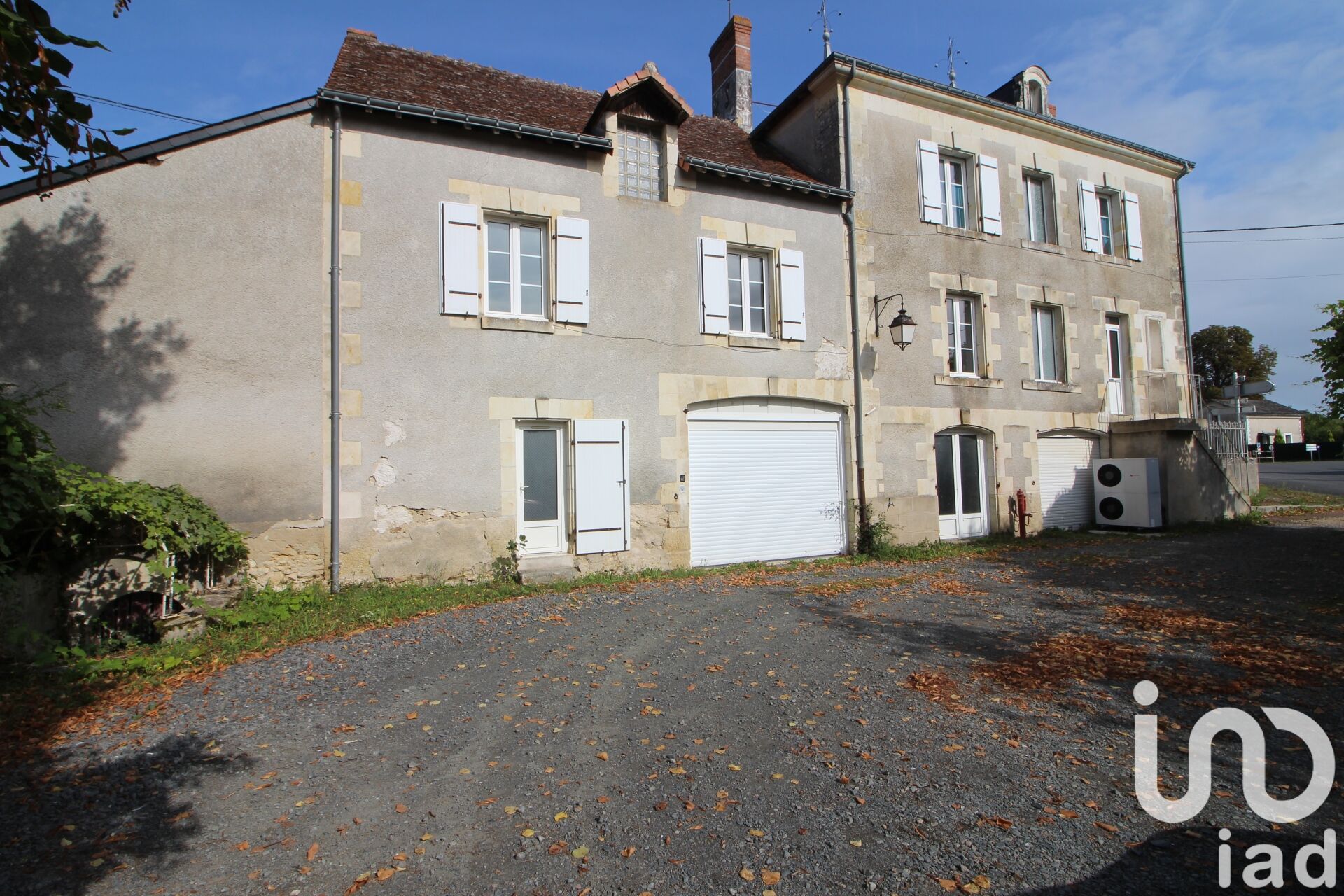 Le-Grand-Pressigny - 258m² - 4p. - 3ch.