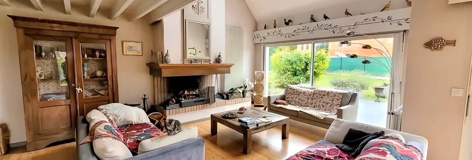 Maison 8 Pièces 300 m² à vendre à Saint-Fuscien (80680)