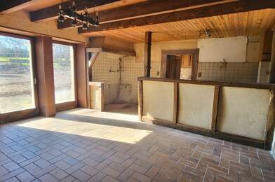 Maison 12 pièces 157000 €