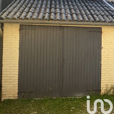 Garage  21500 €