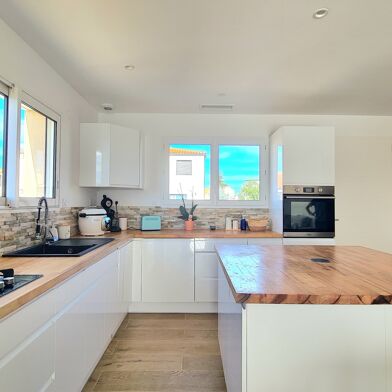 Maison 4 pièces 323000 €