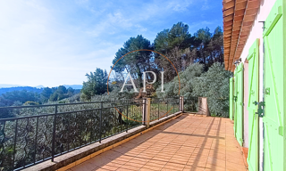 Maison 5 Pièces 112 m² à vendre à Seillans (83440)