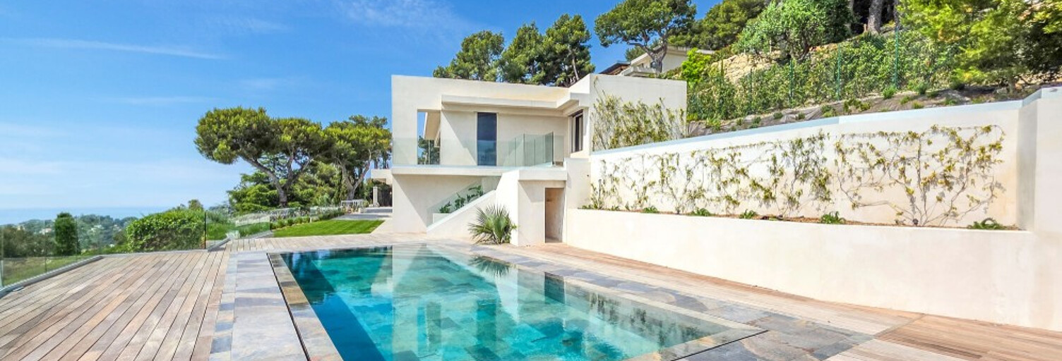 Maison 6 Pièces 235 m² à vendre à Roquebrune-Cap-Martin (06190)