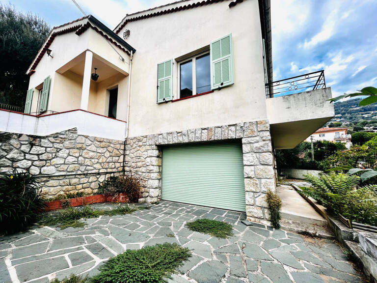 Roquebrune Cap Martin - Maison 4 pièces de 95m2, jardin de 5 — photo 1