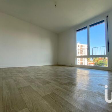 Appartement 3 pièces 104000 €