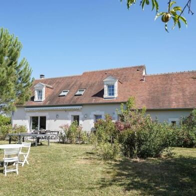 Maison 8 pièces 622560 €