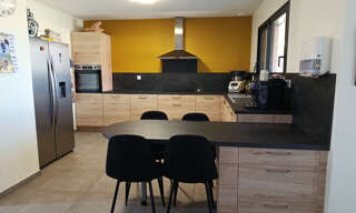 Maison 4 Pièces 106 m² à louer à Charnas (07340)