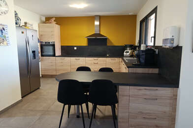 Maison 4 pièces 1153 €