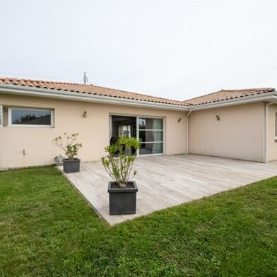 Maison 6 pièces 472500 €