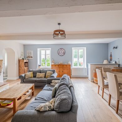 Maison 5 pièces 399500 €