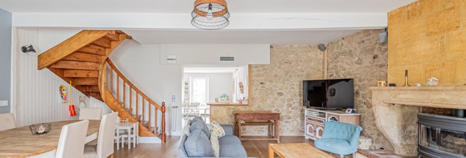 Maison 5 Pièces 182 m² à vendre à Portets (33640)